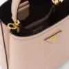 Prada Panier liten väska i Saffiano-läder Prada Panier liten väska i Saffiano-läder