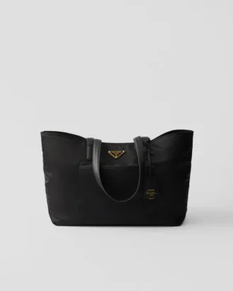 Prada Re-Edition 1978 Medium Re-Nylon och Saffiano-läderväska