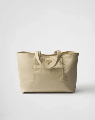 Prada Re-Edition 1978 Medium Re-Nylon och Saffiano-läderväska