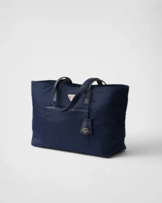 Prada Re-Edition 1978 Medium Re-Nylon och Saffiano-läderväska