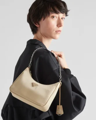 Prada Re-Edition 2005 Re-Nylon-väska