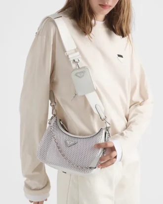 Prada Re-Edition 2005 väska i mesh och borstat läder