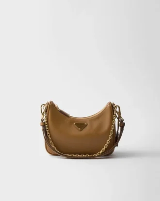 Prada Re-Edition Mini Saffiano läderväska Prada Re-Edition Mini Saffiano läderväska