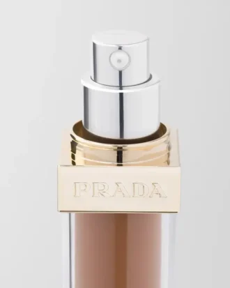 Prada Reveal Skin Optimizing Foundation – Dn75 – Mörk neutral