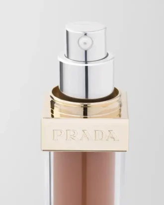 Prada Reveal Skin Optimizing Foundation – Dn85 – Mörk neutral