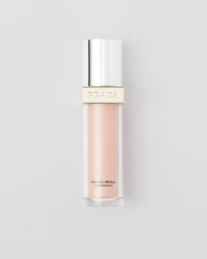 Prada Reveal Skin Optimizing Foundation – Ln10 – Ljus neutral Prada Reveal Skin Optimizing Foundation – Ln10 – Ljus neutral