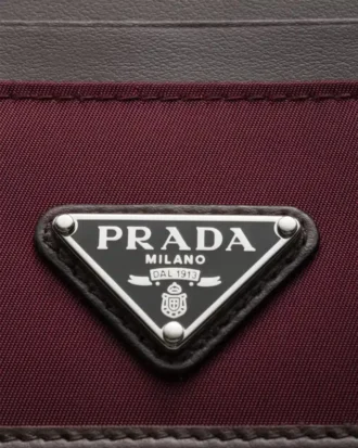 Prada Speedrock kortfodral i Re-Nylon och läder