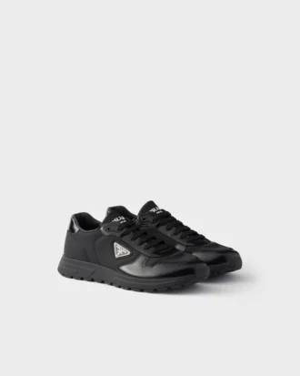 Prax 01 Sneakers i Re-Nylon och borstat läder