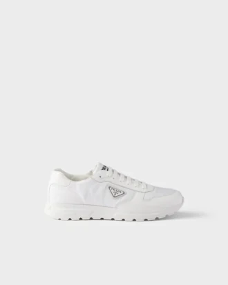 Prax 01 Sneakers i Re-Nylon och borstat läder Prax 01 Sneakers i Re-Nylon och borstat läder