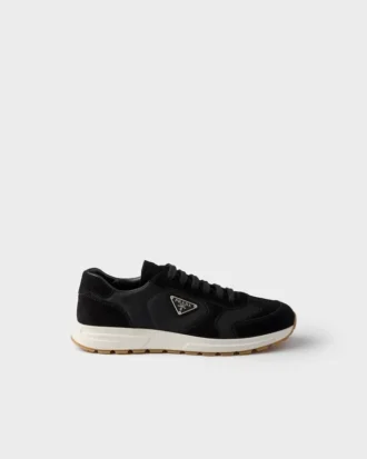 Prax sneakers i mocka och Re-Nylon