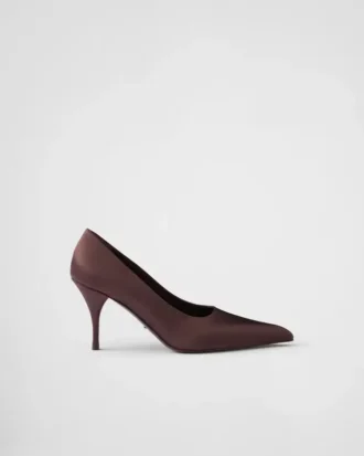 Pumps i satin