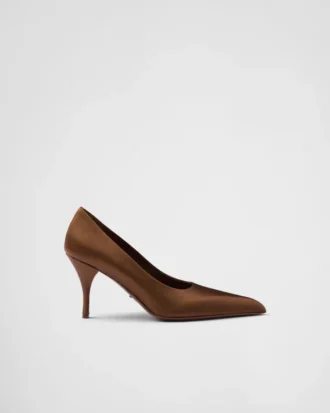 Pumps i satin Pumps i satin