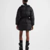Re-Nylon-gabardine-dunjacka med huva Re-Nylon-gabardine-dunjacka med huva