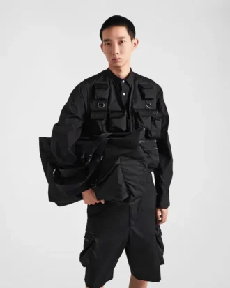 Resväska i Re-Nylon och läder