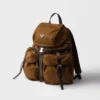 Ryggsäck i Re-Nylon och läder Ryggsäck i Re-Nylon och läder