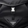 Ryggsäck i Re-Nylon och läder Ryggsäck i Re-Nylon och läder
