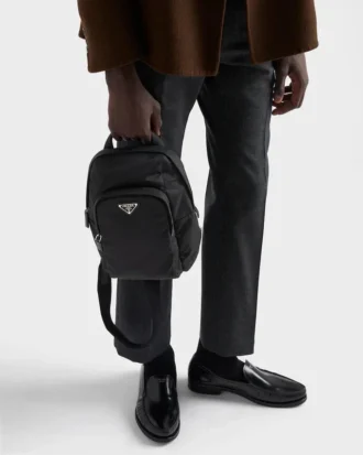 Ryggsäck i Re-Nylon och Saffiano-läder