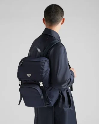 Ryggsäck i Re-Nylon och Saffiano-läder