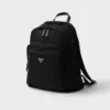 Ryggsäck i Re-Nylon och Saffiano-läder Ryggsäck i Re-Nylon och Saffiano-läder