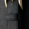Saffiano-fodral för iPhone 16 Pro Max Saffiano-fodral för iPhone 16 Pro Max