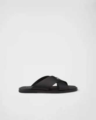 Saffiano-läder sandaler med korsande remmar