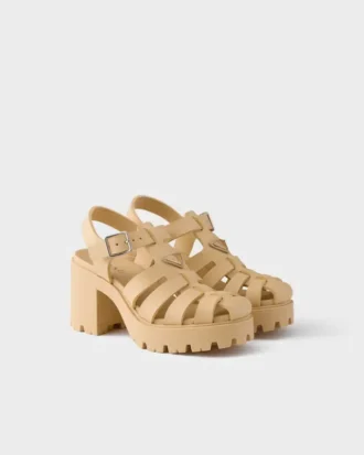 Sandaler med gummiplattform Sandaler med gummiplattform