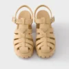Sandaler med gummiplattform Sandaler med gummiplattform