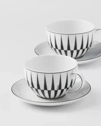 Set med två cappuccinokoppar i porslin – ränder