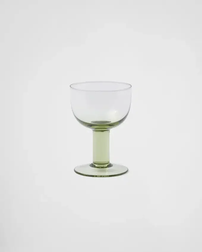 Set med två kristallglas för rött vin – Plinth Set med två kristallglas för rött vin – Plinth