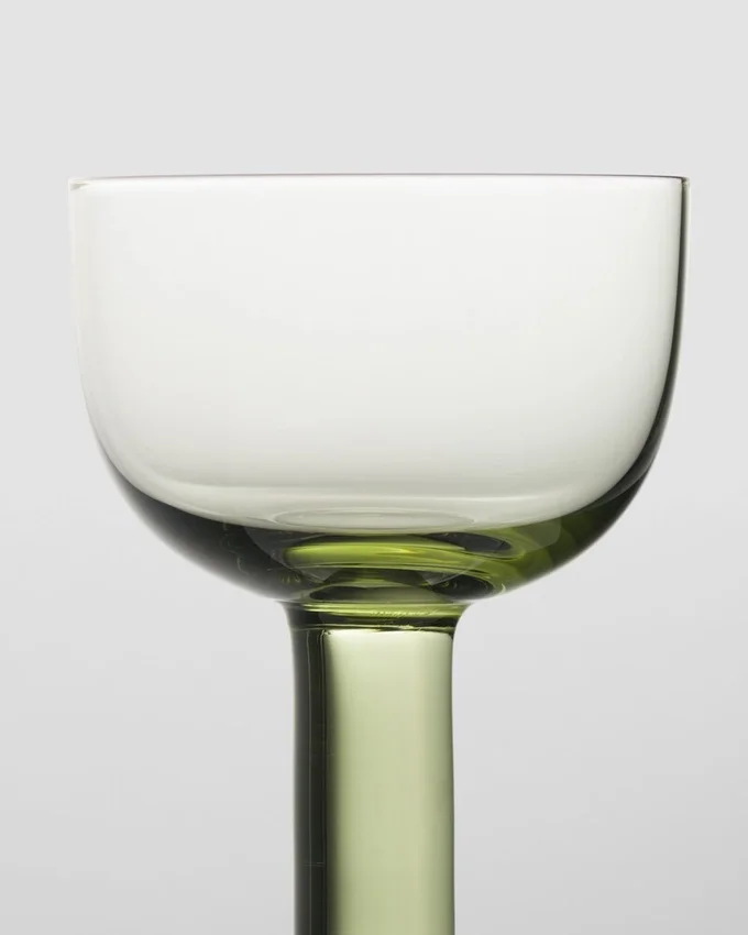 Set med två kristallglas för rött vin – Plinth Set med två kristallglas för rött vin – Plinth