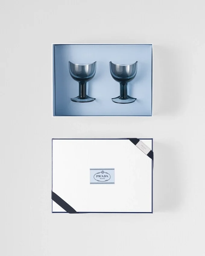 Set med två kristallglas för rött vin – Plinth Set med två kristallglas för rött vin – Plinth