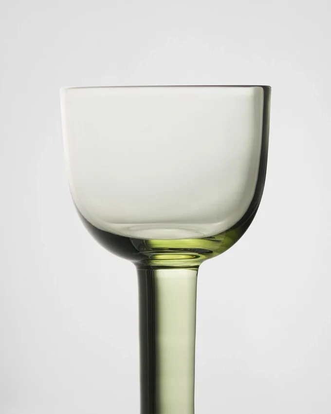 Set med två kristallglas för vitt vin – Plinth Set med två kristallglas för vitt vin – Plinth