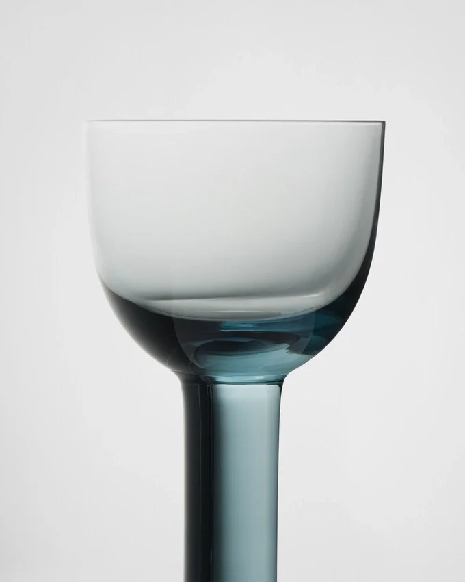 Set med två kristallglas för vitt vin – Plinth Set med två kristallglas för vitt vin – Plinth