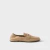 Shuffle-loafers i nubuckläder Shuffle-loafers i nubuckläder