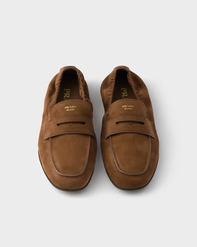 Shuffle-loafers i nubuckläder Shuffle-loafers i nubuckläder