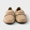 Shuffle-loafers i nubuckläder Shuffle-loafers i nubuckläder