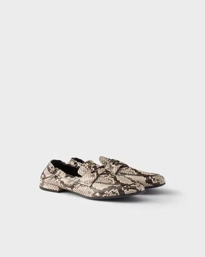 Shuffle-loafers i tryckt Ayers-läder Shuffle-loafers i tryckt Ayers-läder