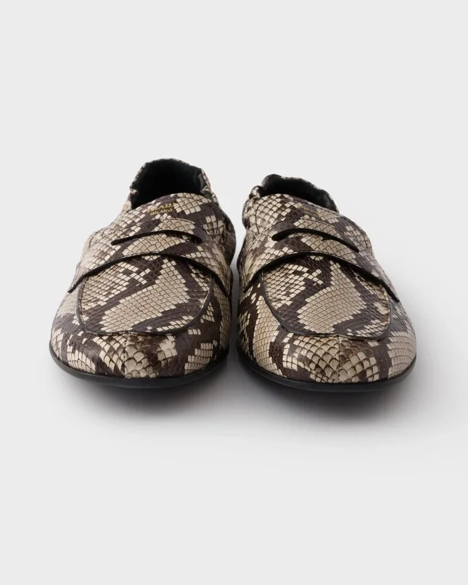 Shuffle-loafers i tryckt Ayers-läder Shuffle-loafers i tryckt Ayers-läder