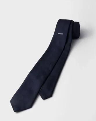 Silkeslips