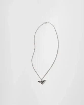 Silverhalsband med hänge