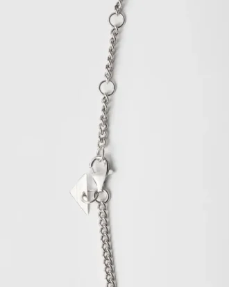 Silverhalsband med hänge