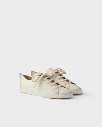Sneakers i antikbehandlat läder