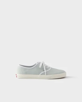 Sneakers med snörning i drilltyg