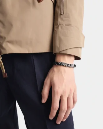 Snörearmband Snörearmband