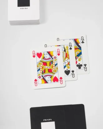 Spelkortsset med tre kortlekar Spelkortsset med tre kortlekar