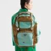 Stor ryggsäck i Re-Nylon och Saffiano-läder Stor ryggsäck i Re-Nylon och Saffiano-läder