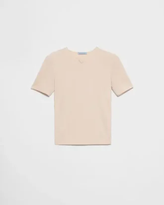 T-shirt med korta ärmar i stretchtyg T-shirt med korta ärmar i stretchtyg