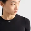 T-shirt med korta ärmar i stretchtyg T-shirt med korta ärmar i stretchtyg