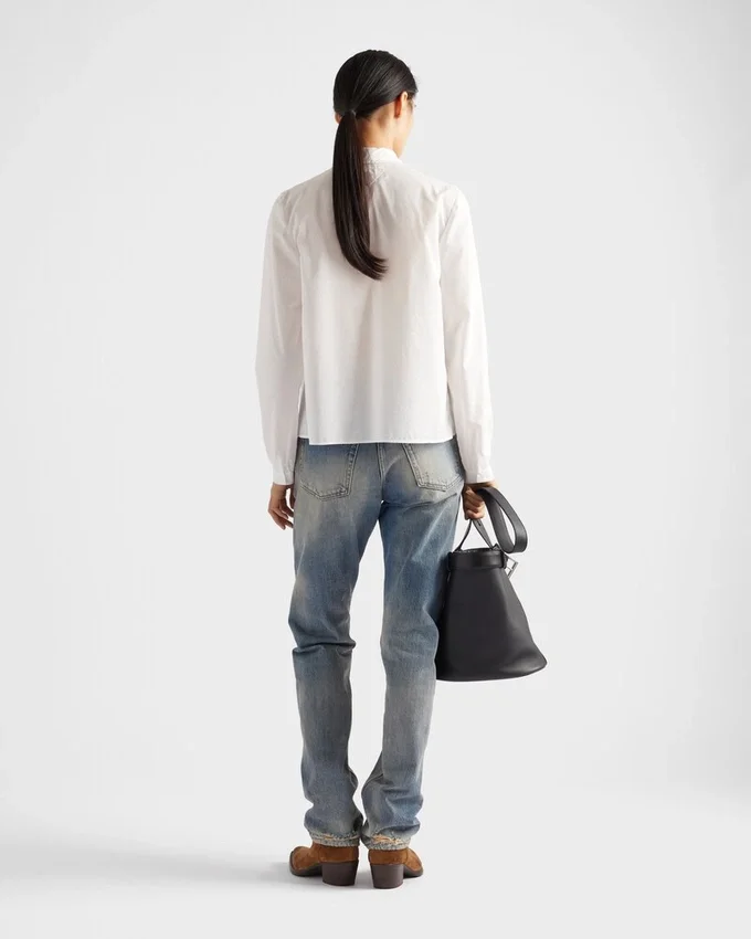 Tapered denimjeans Tapered denimjeans