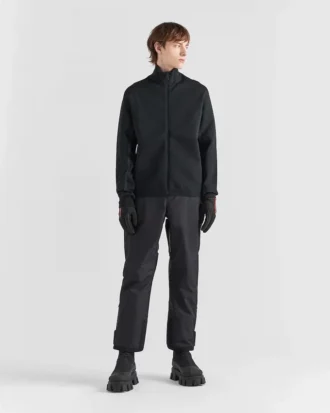 Techno Knit-tröja med dragkedja och hög hals